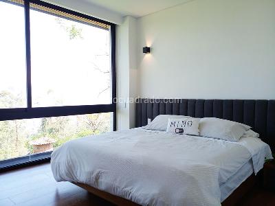 Casa de 3 alcobas en venta en El Poblado, Medellín, 521 m² · foto 16 de 20