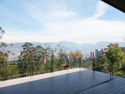 Casa de 3 alcobas en venta en El Poblado, Medellín, 521 m² · foto 20 de 20