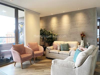 Apartamento de 3 alcobas en venta en Lalinde, Medellín, 138 m² · foto 5 de 20