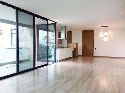 Apartamento de 3 alcobas en venta en Los Balsos, Medellín, 181 m² · foto 2 de 20