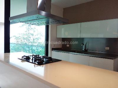 Apartamento de 3 alcobas en venta en Los Balsos, Medellín, 181 m² · foto 5 de 20