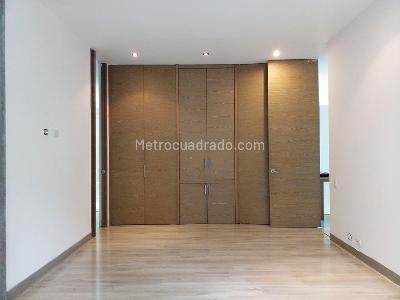 Apartamento de 3 alcobas en venta en Los Balsos, Medellín, 181 m² · foto 8 de 20