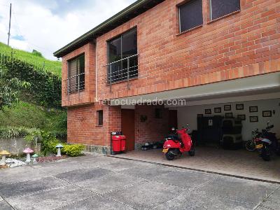 Casa de 4 alcobas en venta en Sabaneta, Sabaneta, 450 m² · foto 20 de 20
