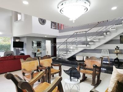 Casa de 4 alcobas en venta en Sabaneta, Sabaneta, 450 m² · foto 4 de 20