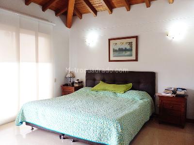 Casa de 4 alcobas en venta en Envigado, Envigado, 311 m² · foto 10 de 20