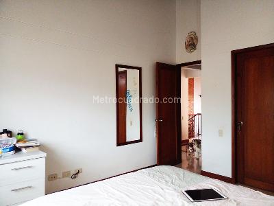 Casa de 4 alcobas en venta en Envigado, Envigado, 311 m² · foto 13 de 20
