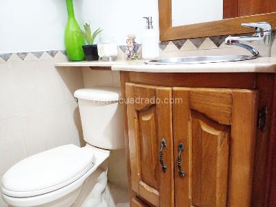 Casa de 4 alcobas en venta en Envigado, Envigado, 311 m² · foto 18 de 20