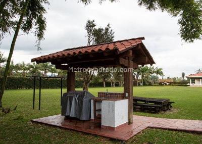 Casa de 5 alcobas en venta en Rionegro, Rionegro, 500 m² · foto 13 de 16