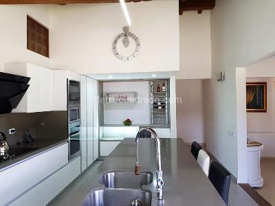Casa de 5 alcobas en venta en Rionegro, Rionegro, 500 m² · foto 2 de 16