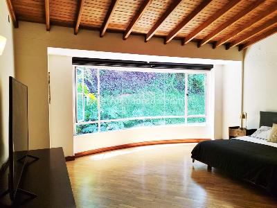 Casa de 3 alcobas en venta en El Poblado, Medellín, 280 m² · foto 12 de 20