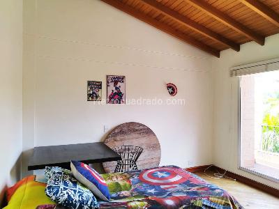 Casa de 3 alcobas en venta en El Poblado, Medellín, 280 m² · foto 14 de 20