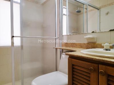Casa de 3 alcobas en venta en El Poblado, Medellín, 280 m² · foto 18 de 20