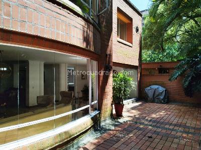 Casa de 3 alcobas en venta en El Poblado, Medellín, 280 m² · foto 19 de 20