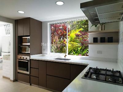 Casa de 3 alcobas en venta en El Poblado, Medellín, 280 m² · foto 8 de 20