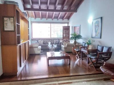 Apartamento en Arriendo, EL POBLADO, Medellín