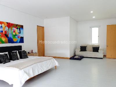 Casa de 3 alcobas en venta en Envigado, Envigado, 336 m² · foto 11 de 20