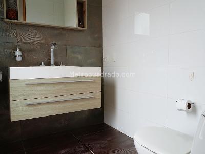 Casa de 3 alcobas en venta en Envigado, Envigado, 336 m² · foto 15 de 20