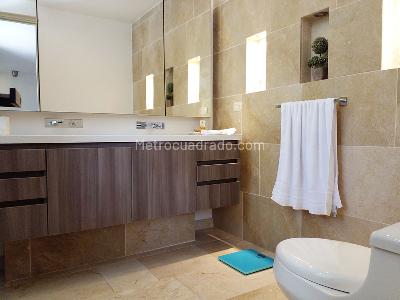 Apartamento de 3 alcobas en venta en Los Balsos, Medellín, 270 m² · foto 18 de 19