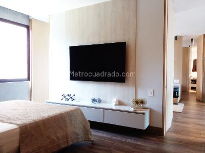 Apartamento de 2 alcobas en venta en El Poblado, Medellín, 181 m² · foto 13 de 19