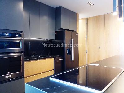 Apartamento de 2 alcobas en venta en El Poblado, Medellín, 181 m² · foto 6 de 19