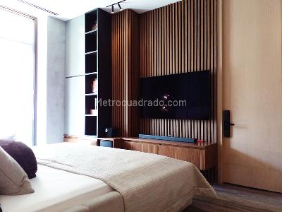 Apartamento de 2 alcobas en venta en El Poblado, Medellín, 181 m² · foto 8 de 19