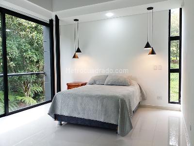 Casa de 4 alcobas en venta en Envigado, Envigado, 410 m² · foto 15 de 20