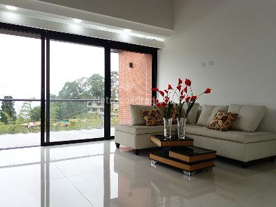 Casa de 4 alcobas en venta en Envigado, Envigado, 410 m² · foto 9 de 20
