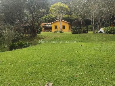 Casa de 4 alcobas en venta en Rionegro, Rionegro, 252 m² · foto 2 de 12