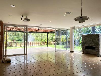 Casa de 3 alcobas en venta en Rionegro, Rionegro, 360 m² · foto 2 de 19