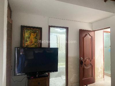 Casa de 3 alcobas en venta en Envigado, Envigado, 127 m² · foto 8 de 17