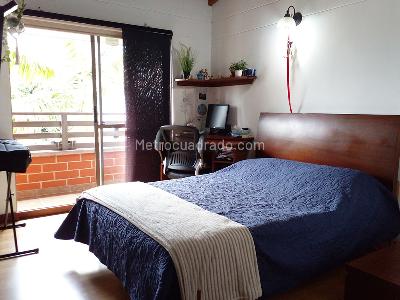 Casa de 3 alcobas en venta en Envigado, Envigado, 220 m² · foto 11 de 20