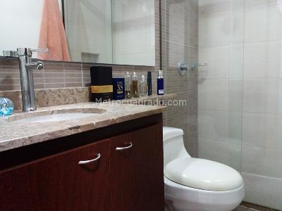Casa de 3 alcobas en venta en Envigado, Envigado, 220 m² · foto 17 de 20