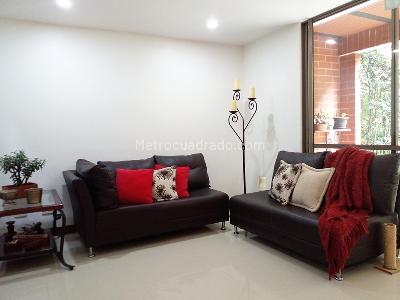Casa de 3 alcobas en venta en Envigado, Envigado, 220 m² · foto 2 de 20