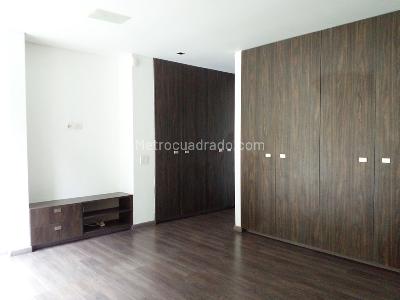 Casa de 5 alcobas en venta en Envigado, Envigado, 540 m² · foto 12 de 20
