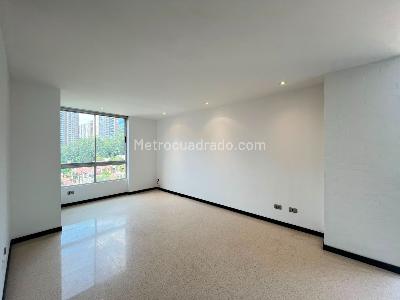Apartamento de 2 alcobas en arriendo en El Poblado, Medellín, 180 m² · foto 9 de 19