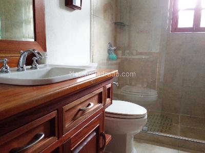 Casa de 4 alcobas en venta en Envigado, Envigado, 600 m² · foto 17 de 20