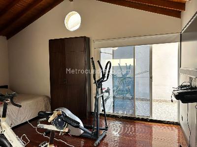 Casa en arriendo en El Poblado, Medellín · foto 13 de 20