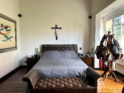 Casa en arriendo en El Poblado, Medellín · foto 7 de 20