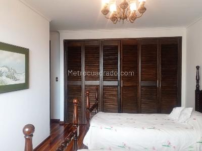 Apartamento de 3 alcobas en venta en El Poblado, Medellín, 177 m² · foto 10 de 17