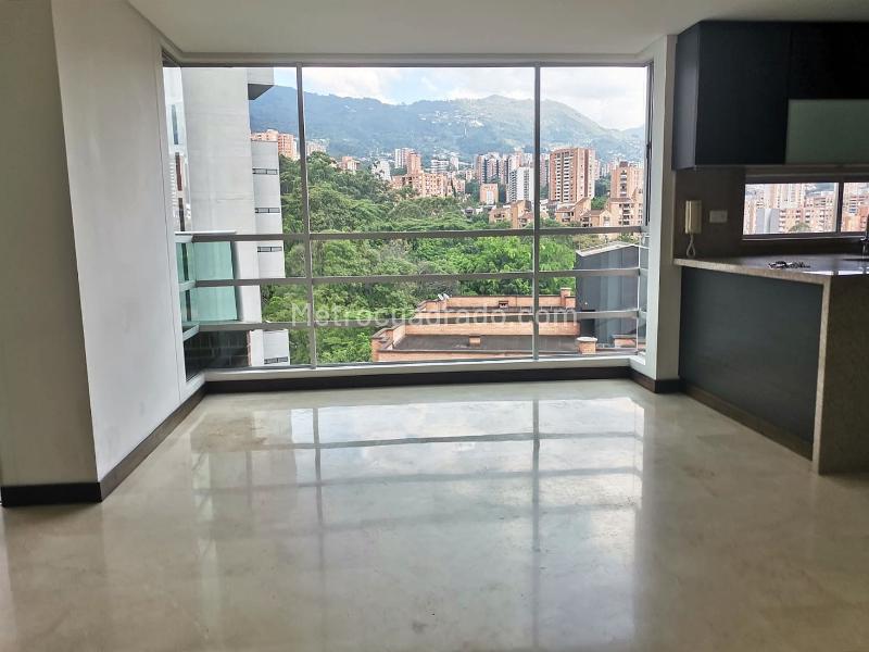 3BR Apartment with 4 Baths in El Poblado - 3