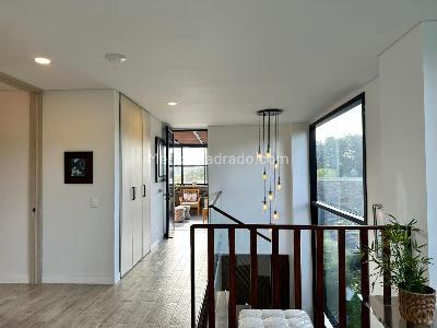 Casa de 3 alcobas en venta en Envigado, Envigado, 432 m² · foto 15 de 19