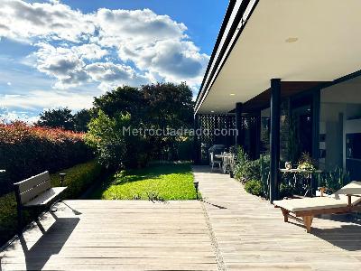 Casa de 3 alcobas en venta en Envigado, Envigado, 432 m² · foto 18 de 19
