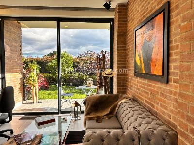 Casa de 3 alcobas en venta en Envigado, Envigado, 432 m² · foto 4 de 19