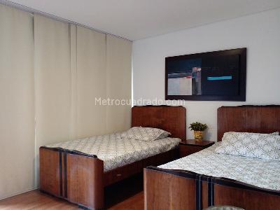 Casa de 3 alcobas en venta en El Poblado, Medellín, 242 m² · foto 11 de 19
