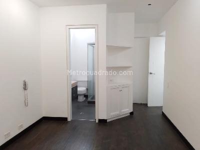Casa de 5 alcobas en venta en El Poblado, Medellín, 300 m² · foto 10 de 19