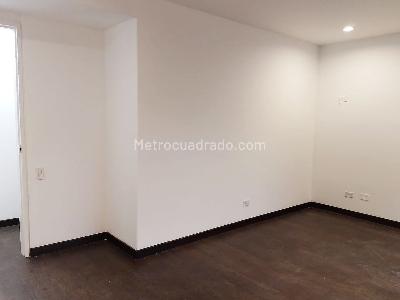 Casa de 5 alcobas en venta en El Poblado, Medellín, 300 m² · foto 11 de 19