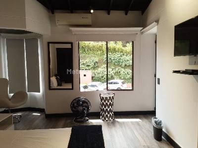 Casa en arriendo en El Poblado, Medellín · foto 12 de 19