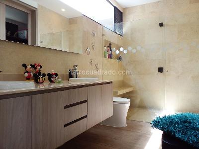 Casa de 3 alcobas en venta en Envigado, Envigado, 330 m² · foto 18 de 20