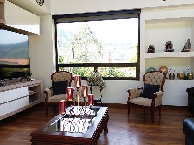 Casa de 3 alcobas en venta en Envigado, Envigado, 330 m² · foto 2 de 20