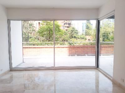Apartamento de 4 alcobas en venta en El Poblado, Medellín, 240 m² · foto 12 de 18